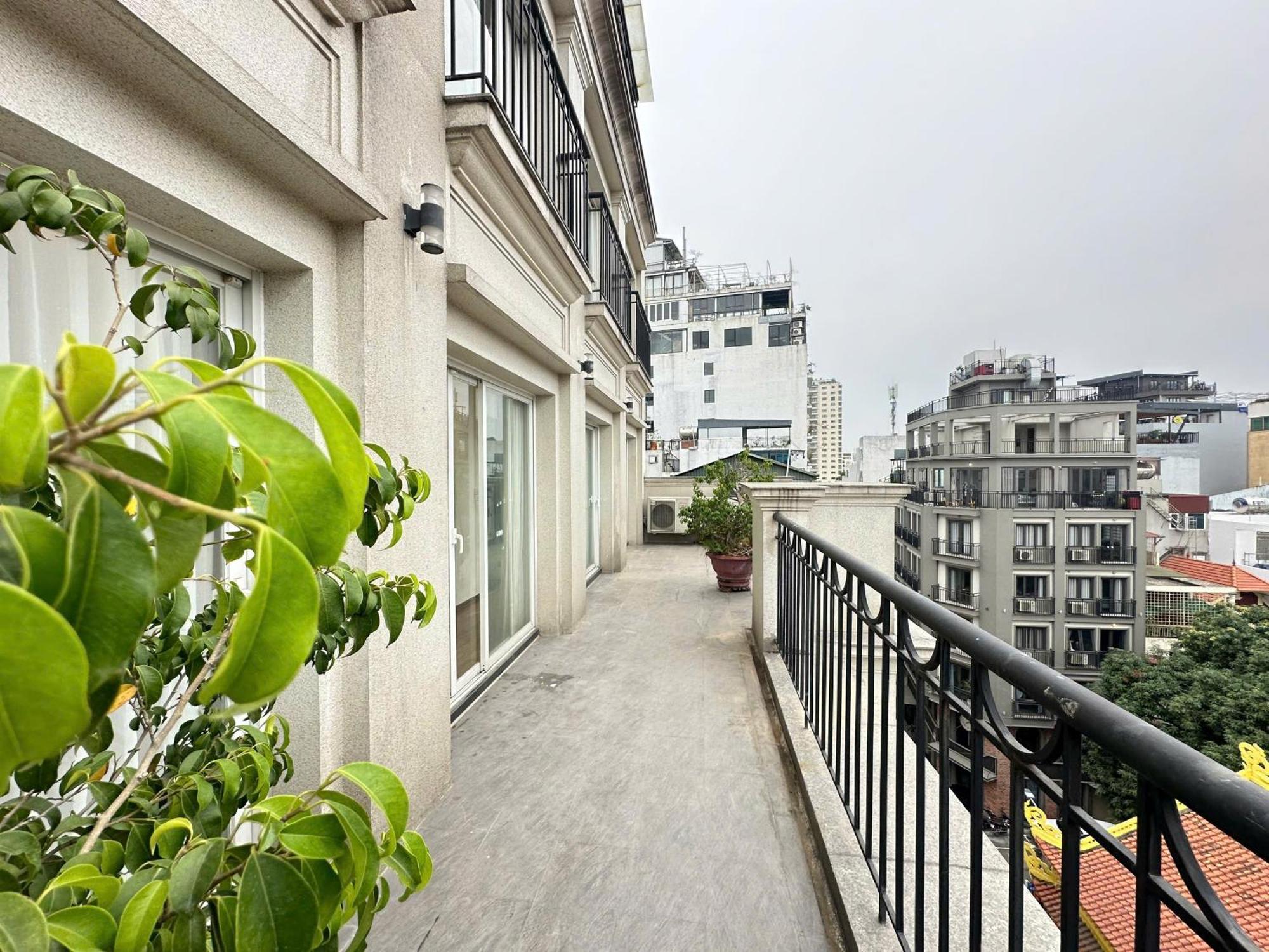 Luxe Paradise Residence Truc Bach ハノイ市 エクステリア 写真