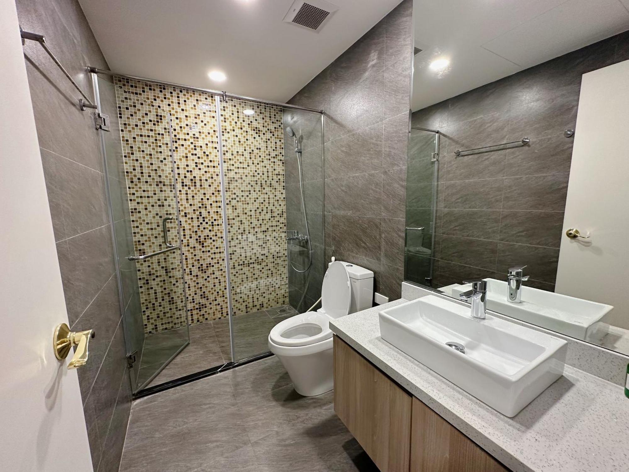 Luxe Paradise Residence Truc Bach ハノイ市 エクステリア 写真